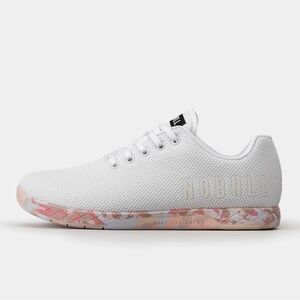 NoBull White Wild Rose Trainer